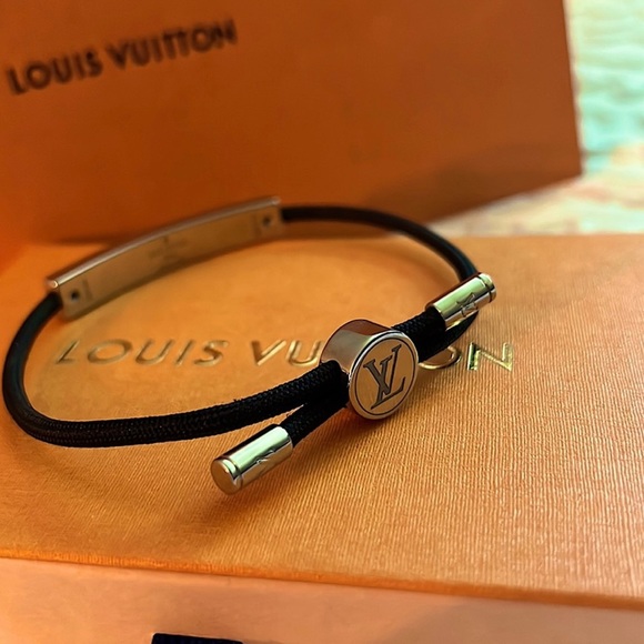 Louis Vuitton Black and Silver Bracelet - Picture 3 of 8